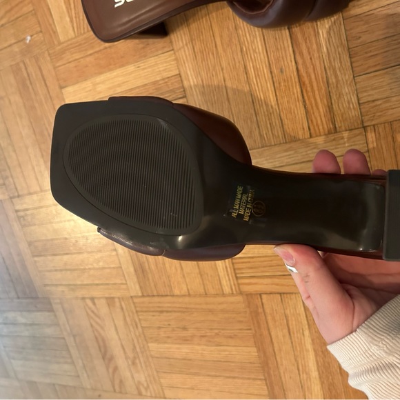 Soda heels - Picture 3 of 3